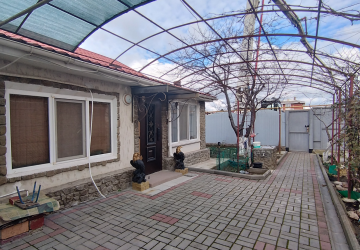 Дом 105,7 м² на участке 5,4 сот. 